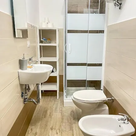 Big Fish 게스트하우스 알게로