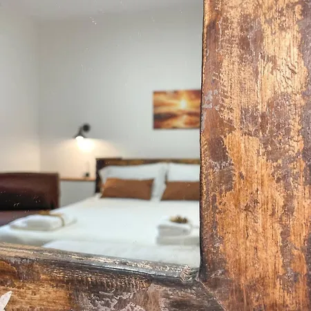 Big Fish بيت ضيافة ألغيرو